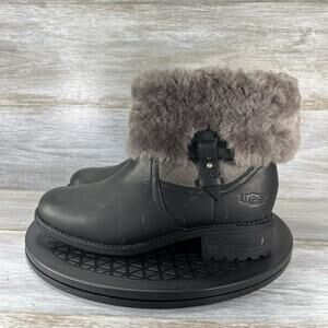 UGG Womens Chyler Shearling Black Leather Fold Over Boots Size 6.5